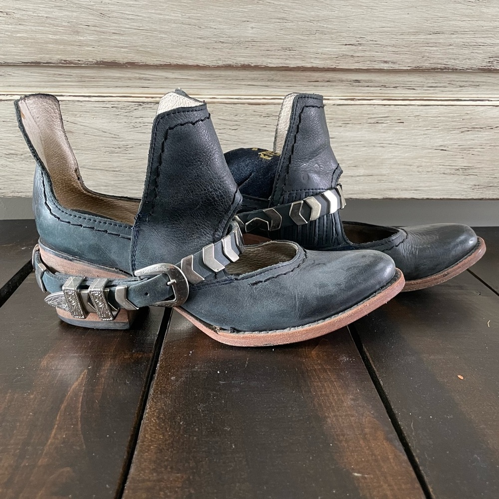 FB-BLADE | Freebird Stores